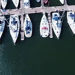 펜션 Coastal View House 번크라나
