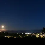 펜션 Coastal View House 번크라나